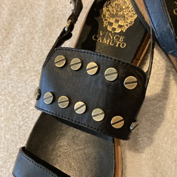 Vince Camuto, black sandals, size 7 1/2 - Picture 2 of 4